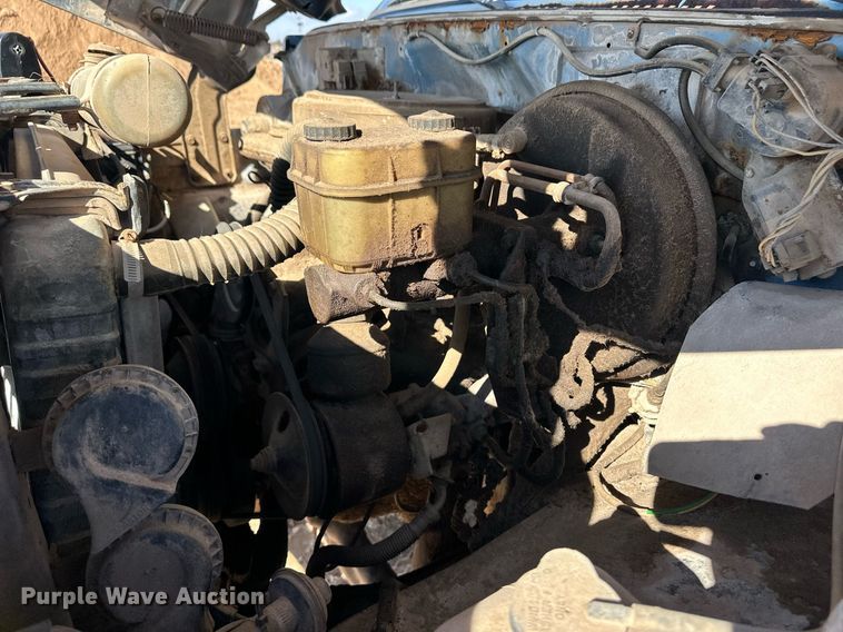 image for item ER8688 1986 Chevrolet C6M dump truck