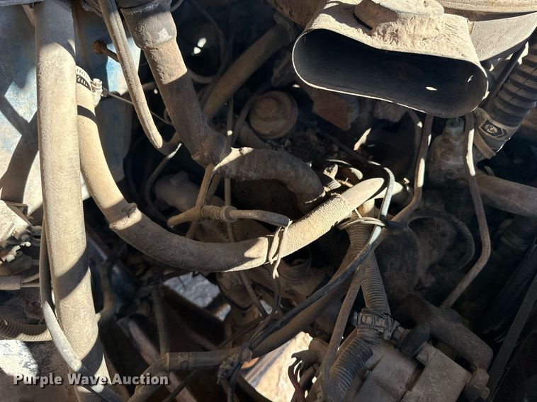 image for item ER8688 1986 Chevrolet C6M dump truck