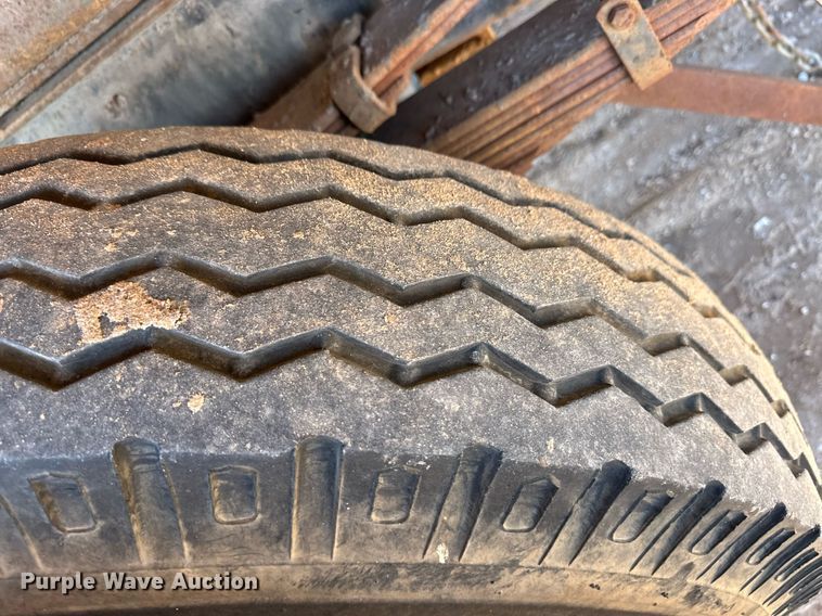 image for item ER8688 1986 Chevrolet C6M dump truck