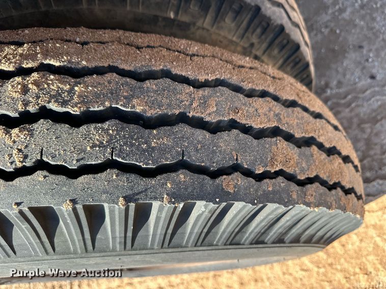 image for item ER8688 1986 Chevrolet C6M dump truck