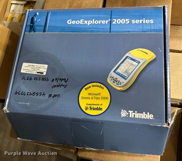 image for item ER8690 (2) GPS systems