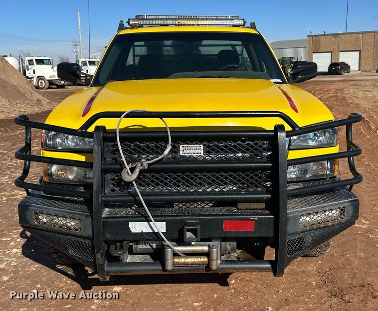 image for item ER8691 2007 Chevrolet Silverado 3500 pumper fire truck