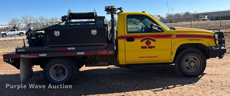 image for item ER8691 2007 Chevrolet Silverado 3500 pumper fire truck