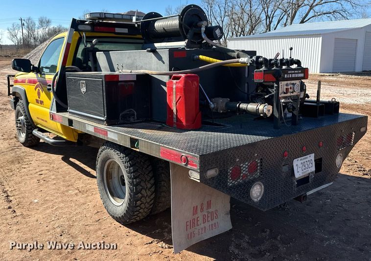 image for item ER8691 2007 Chevrolet Silverado 3500 pumper fire truck