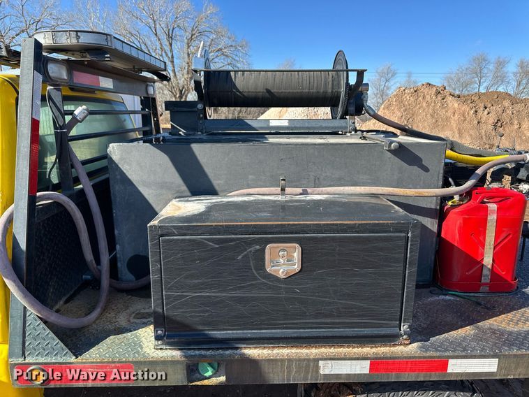 image for item ER8691 2007 Chevrolet Silverado 3500 pumper fire truck