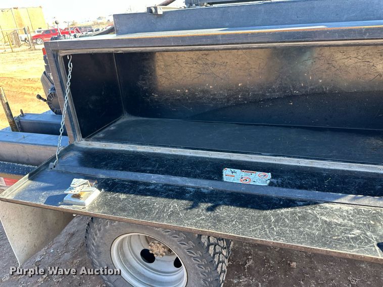 image for item ER8691 2007 Chevrolet Silverado 3500 pumper fire truck