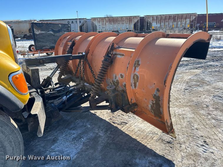 image for item LH9439 2003 Mack CV713 dump truck