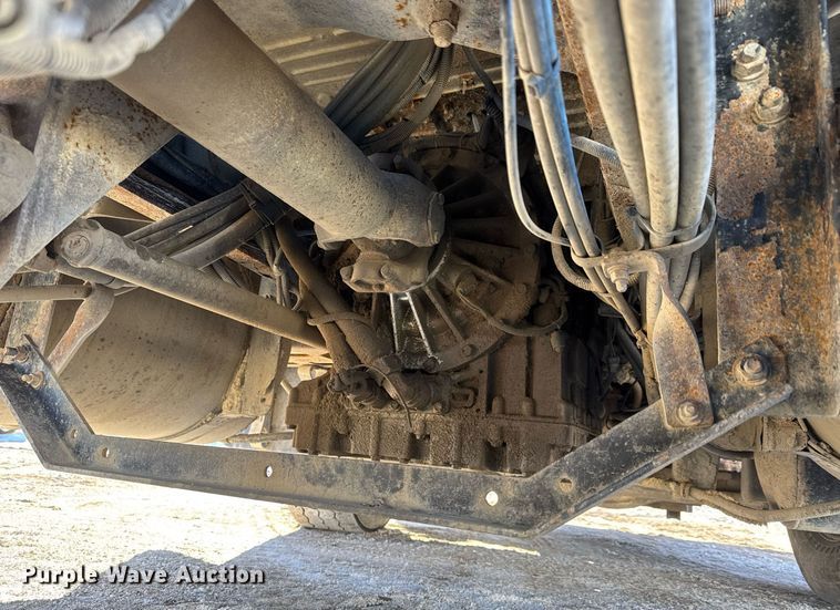 image for item LH9439 2003 Mack CV713 dump truck