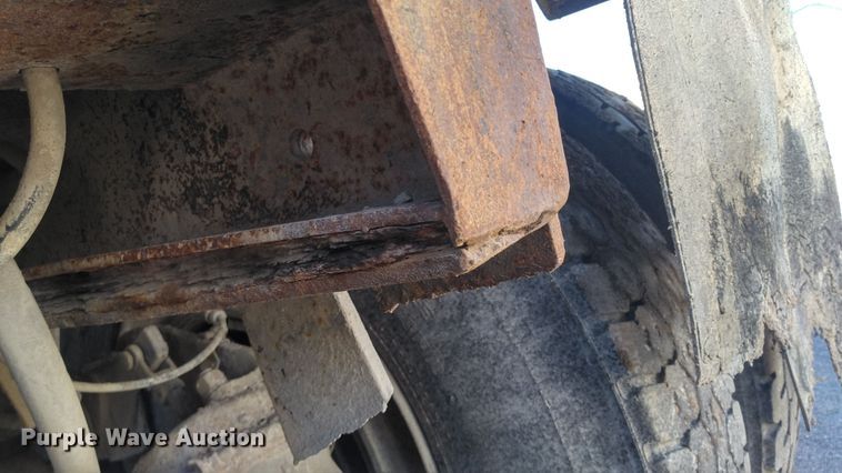 image for item LH9439 2003 Mack CV713 dump truck