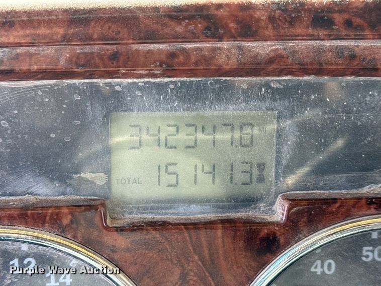 image for item LH9439 2003 Mack CV713 dump truck