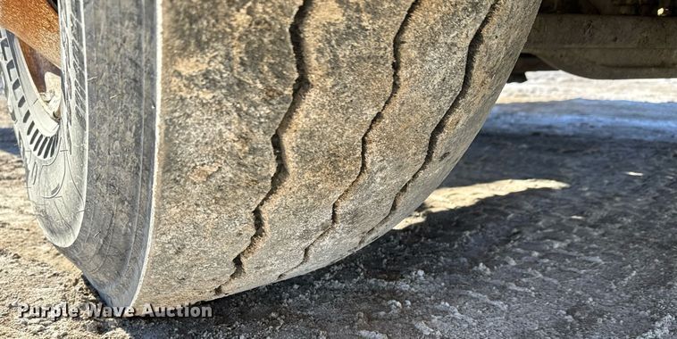 image for item LH9439 2003 Mack CV713 dump truck