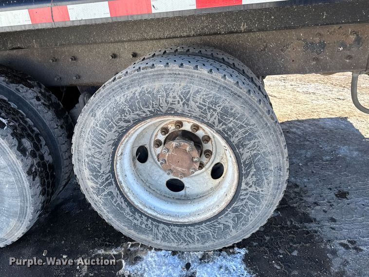 image for item LH9439 2003 Mack CV713 dump truck