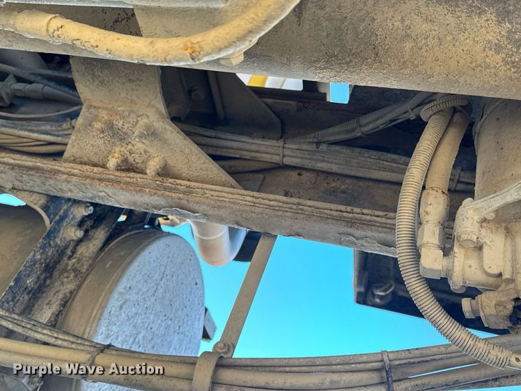 image for item LH9442 2003 Mack CV713 dump truck