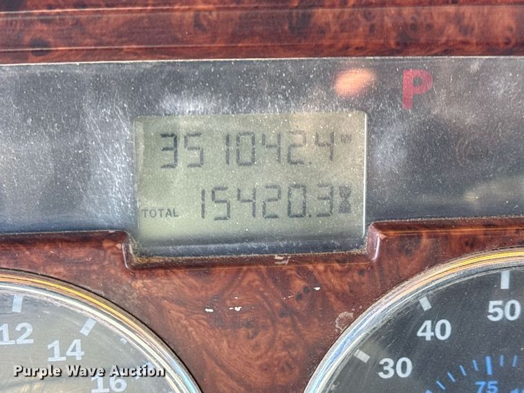 image for item LH9442 2003 Mack CV713 dump truck