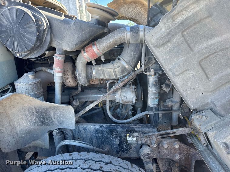 image for item LH9442 2003 Mack CV713 dump truck