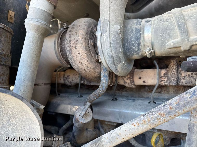 image for item LH9442 2003 Mack CV713 dump truck