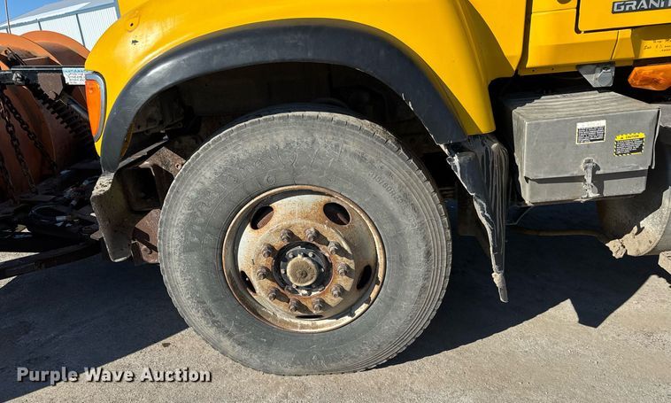 image for item LH9442 2003 Mack CV713 dump truck