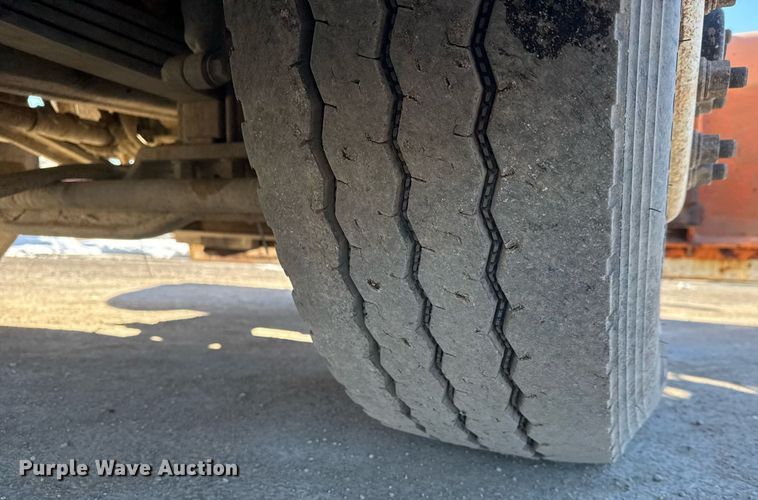 image for item LH9442 2003 Mack CV713 dump truck