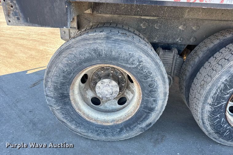 image for item LH9442 2003 Mack CV713 dump truck