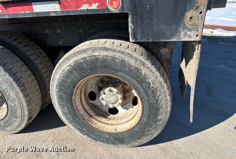 image for item LH9442 2003 Mack CV713 dump truck