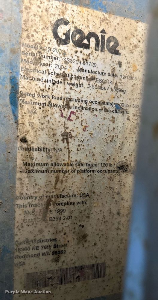 image for item LH9444 2004 Genie  GS-2032 scissor lift
