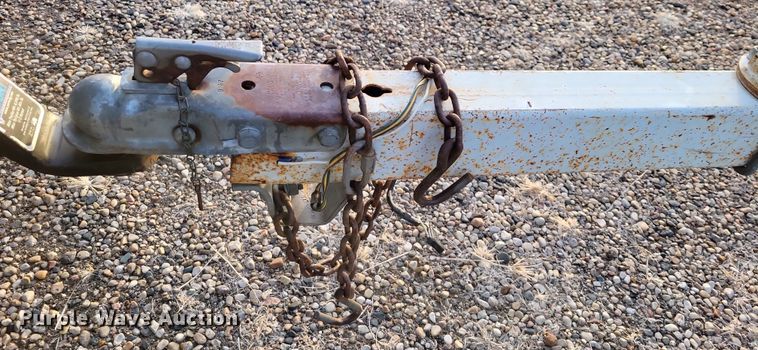 image for item NB9766 1988 Lund boat