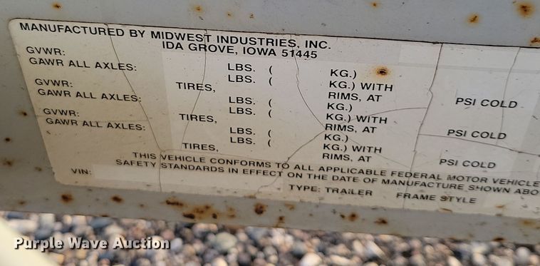 image for item NB9766 1988 Lund boat