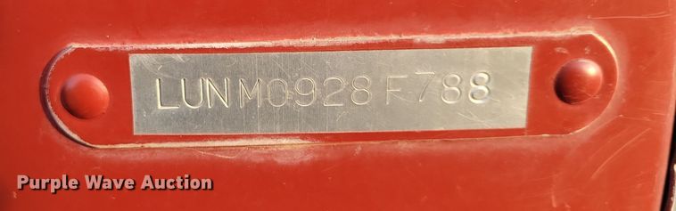 image for item NB9766 1988 Lund boat