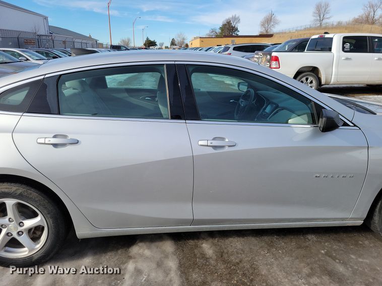 image for item NB9772 2017 Chevrolet Malibu 