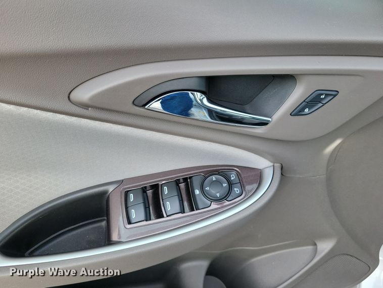 image for item NB9772 2017 Chevrolet Malibu 