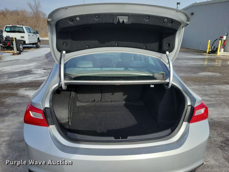 image for item NB9772 2017 Chevrolet Malibu 