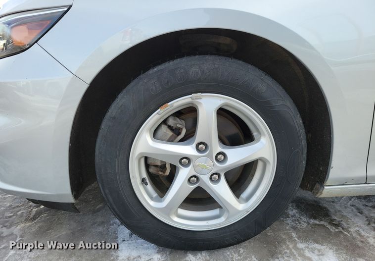 image for item NB9772 2017 Chevrolet Malibu 