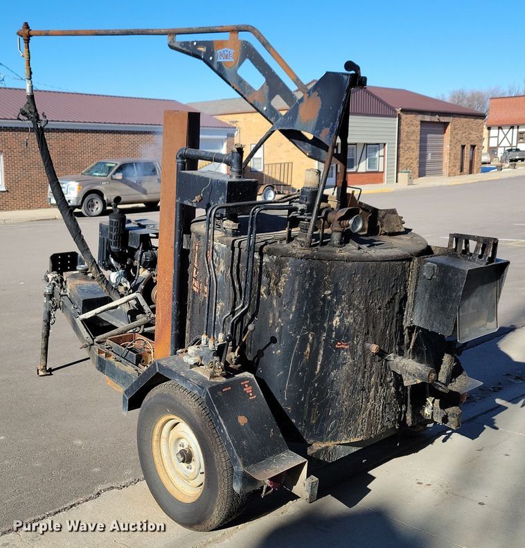 image for item NB9781 1999 SMCI OJK-120D melter applicator