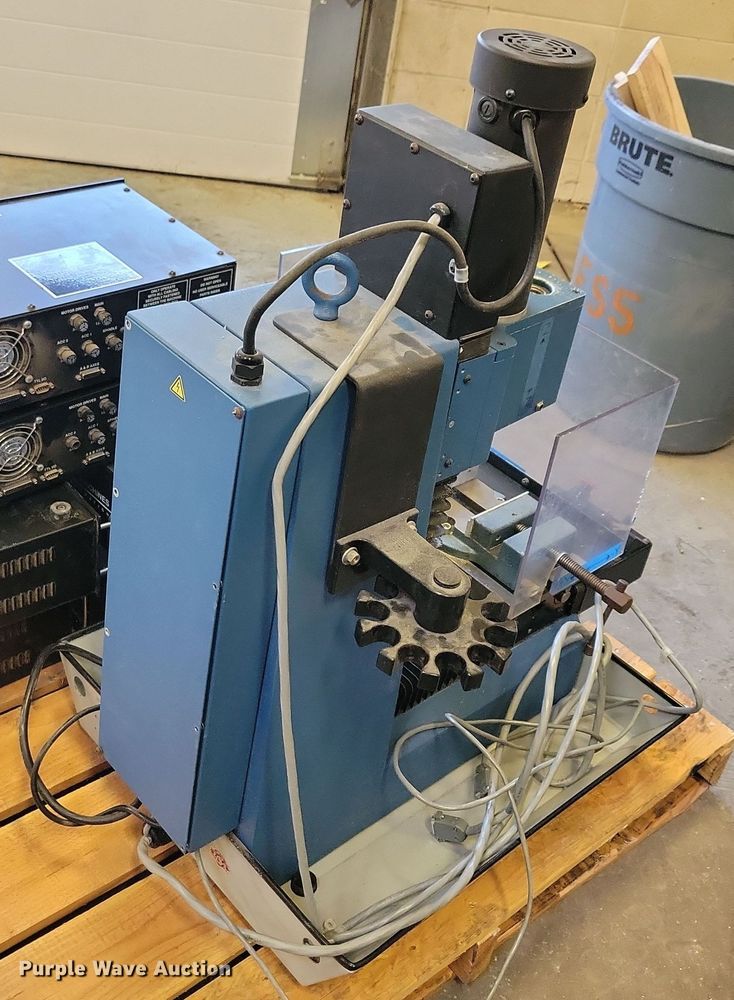 image for item NB9789 Light Machines ProLight 1000 CNC mill