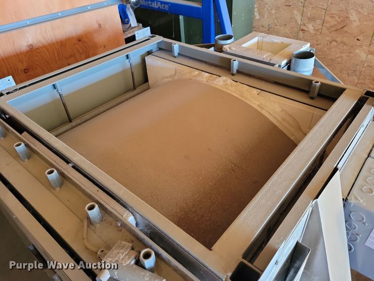 image for item NB9791 Bailey Gas Kilns STFL Deluxe 18//12 kiln