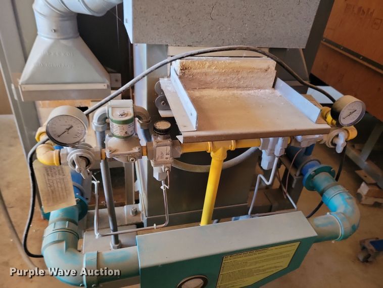 image for item NB9791 Bailey Gas Kilns STFL Deluxe 18//12 kiln