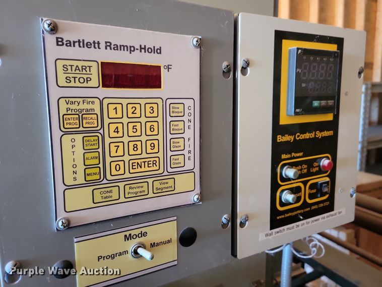 image for item NB9792 Bailey Gas Kilns  STSH Deluxe 34/22 kiln