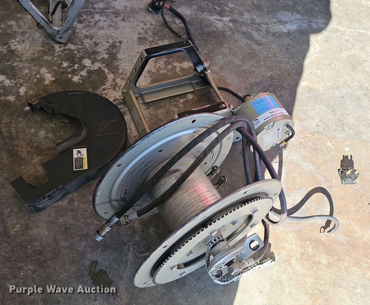 image for item NI9371 (2) Hanna hose reels