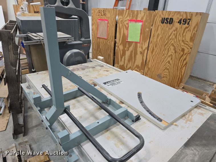 image for item NI9377 Delta Industrial  table saw