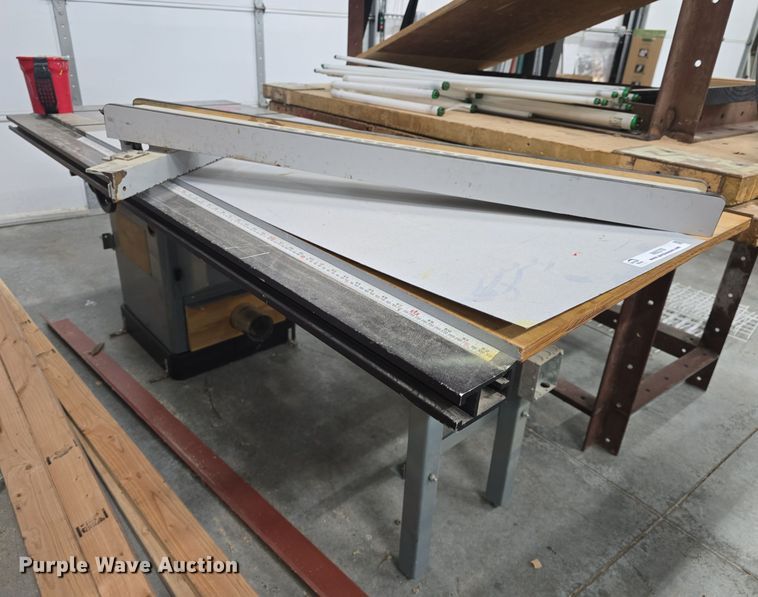 image for item NI9378 Delta  table saw