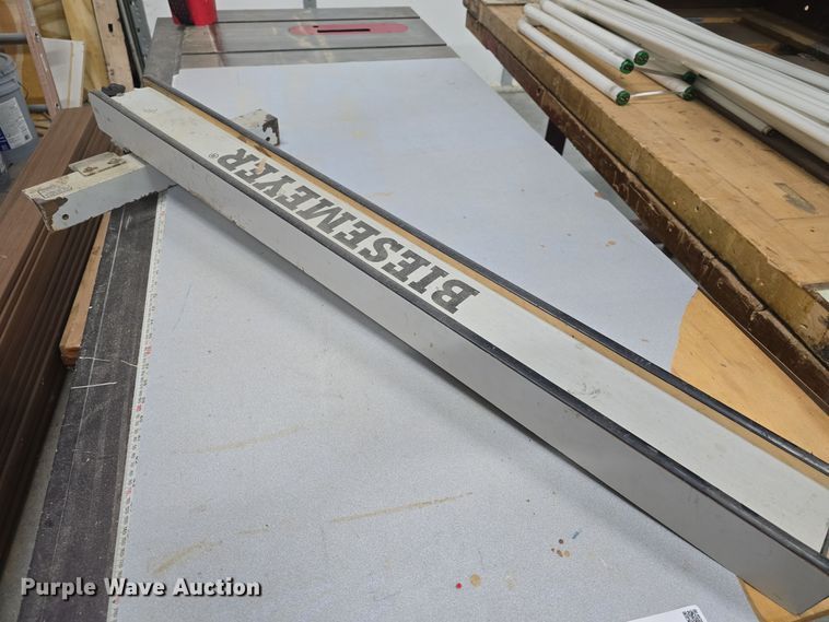 image for item NI9378 Delta  table saw