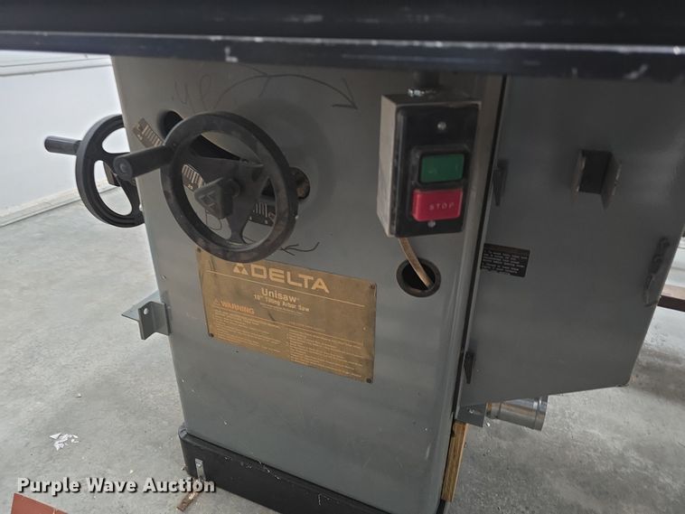 image for item NI9378 Delta  table saw