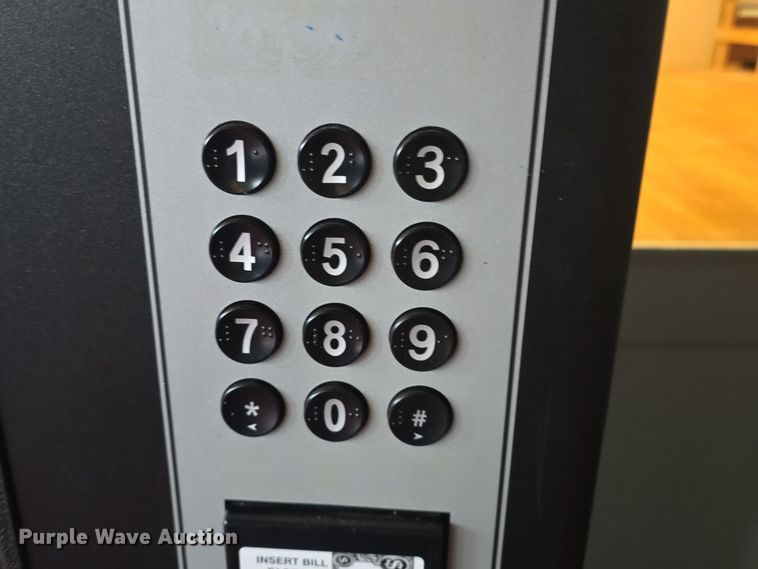 image for item NI9383 (2) vending machines