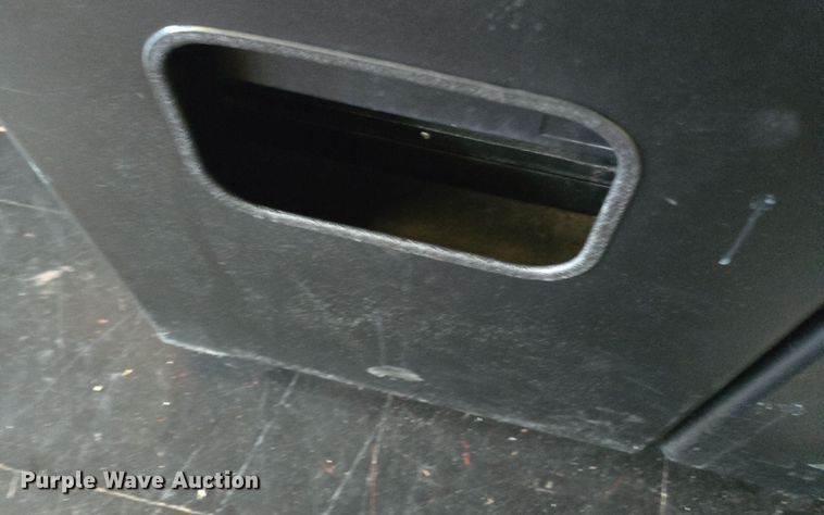 image for item NI9383 (2) vending machines