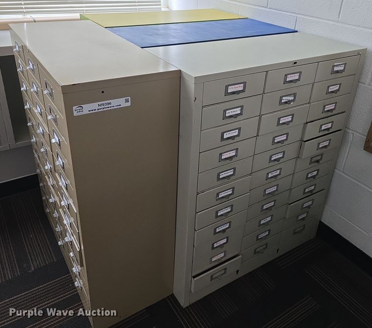 image for item NI9396 (4) storage cabinets