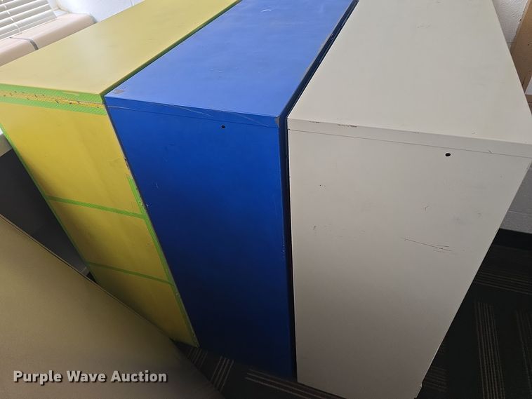 image for item NI9396 (4) storage cabinets