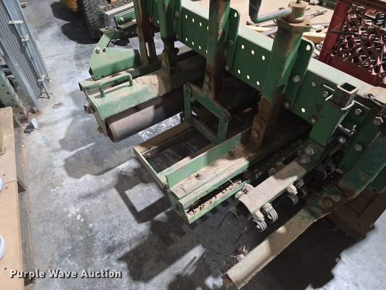 image for item NI9425 Gordon Bannerman B-DM-6 field groomer