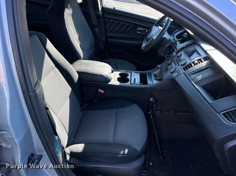 image for item NJ9628 2013 Ford Taurus Police Interceptor 
