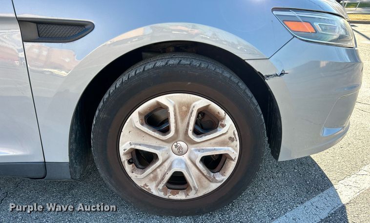 image for item NJ9628 2013 Ford Taurus Police Interceptor 