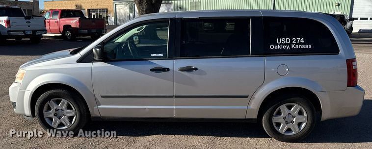 image for item NN9522 2008 Dodge Grand Caravan SE van